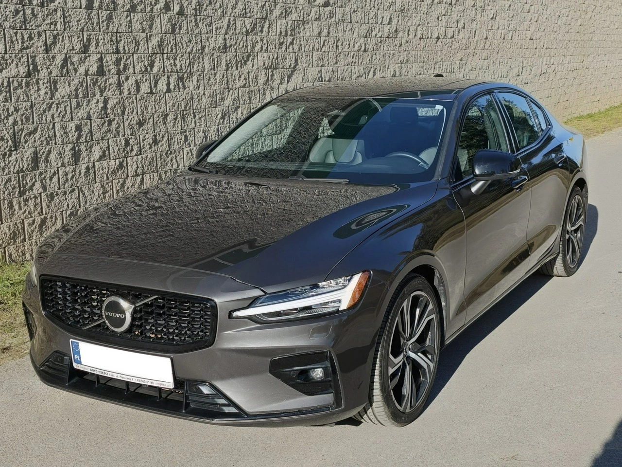 Volvo S60 - Główne zdjęcie