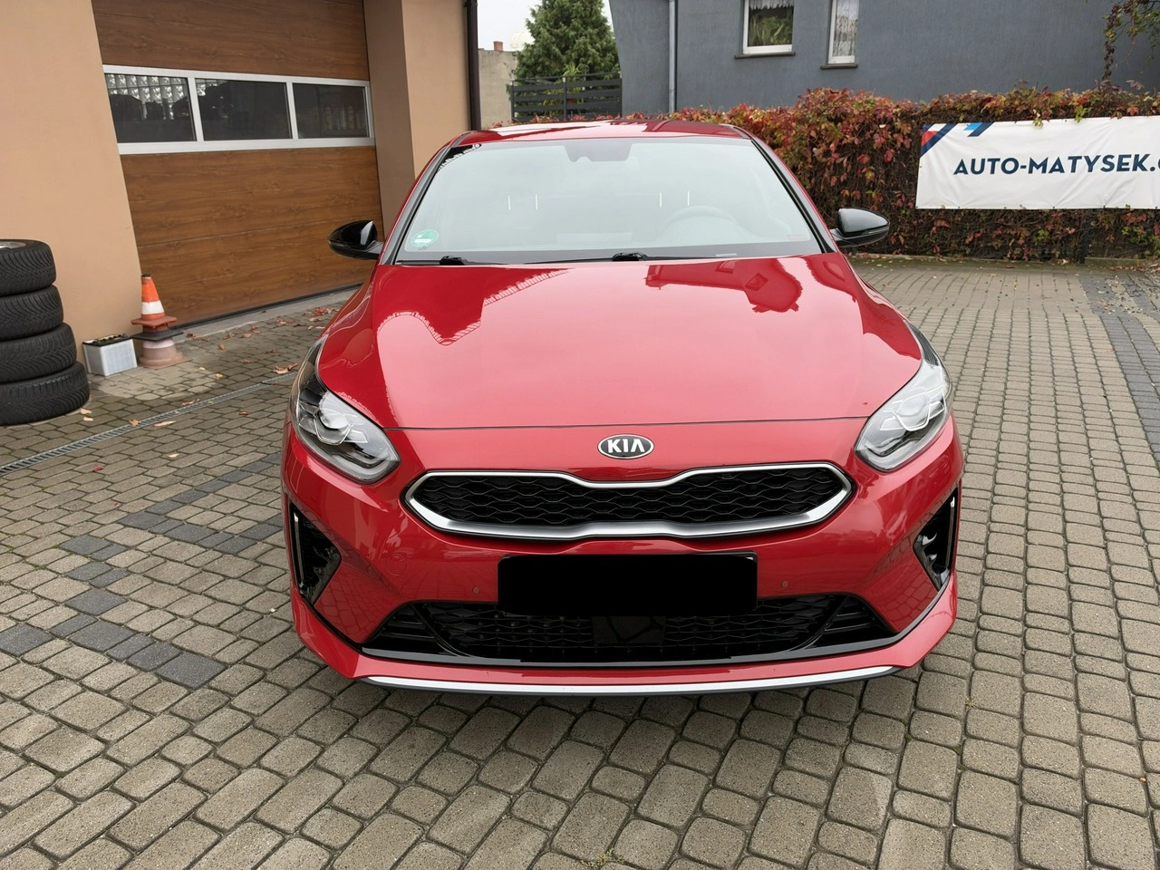 Kia Pro Cee'd - Zdjęcie 1