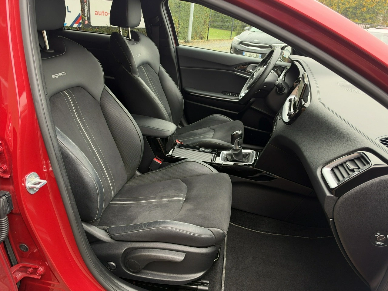 Kia Pro Cee'd - Zdjęcie 24