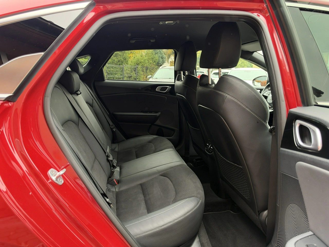 Kia Pro Cee'd - Zdjęcie 27
