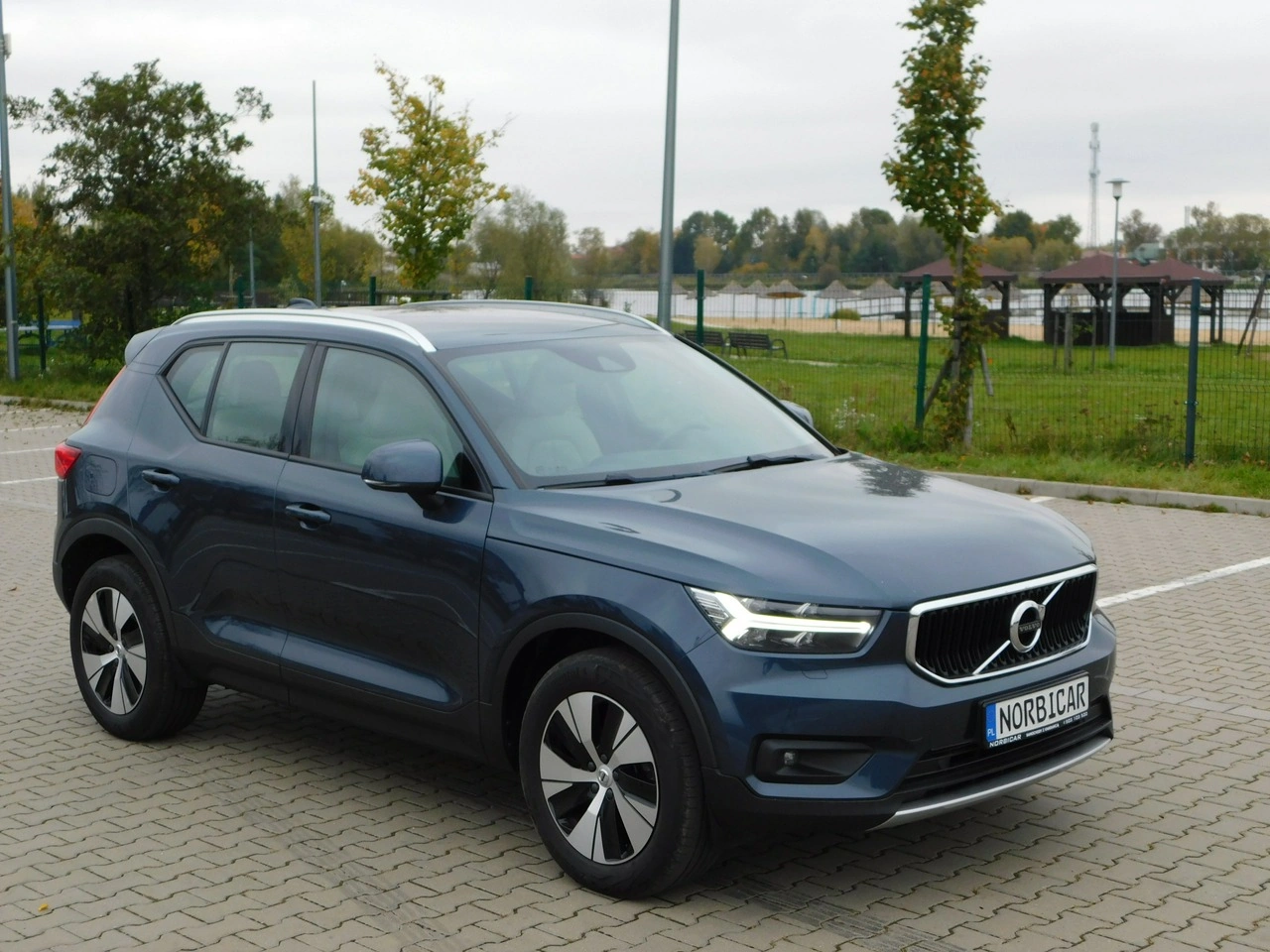 Volvo XC 40 - Zdjęcie 28