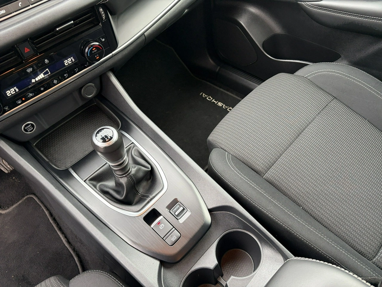 Nissan Qashqai - Zdjęcie 20