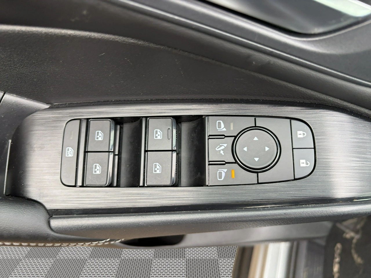 Nissan Qashqai - Zdjęcie 8