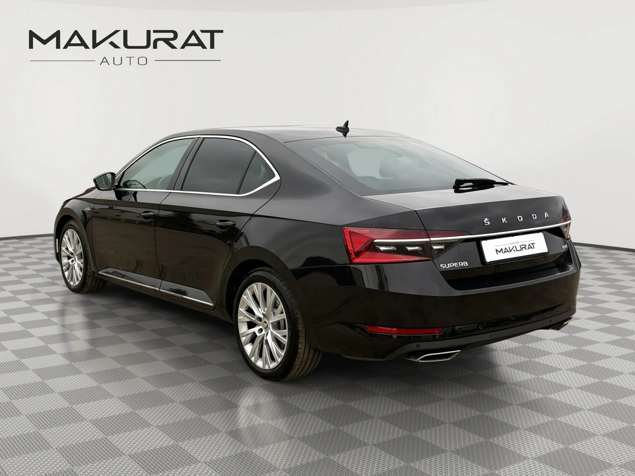 Skoda Superb - Zdjęcie 2