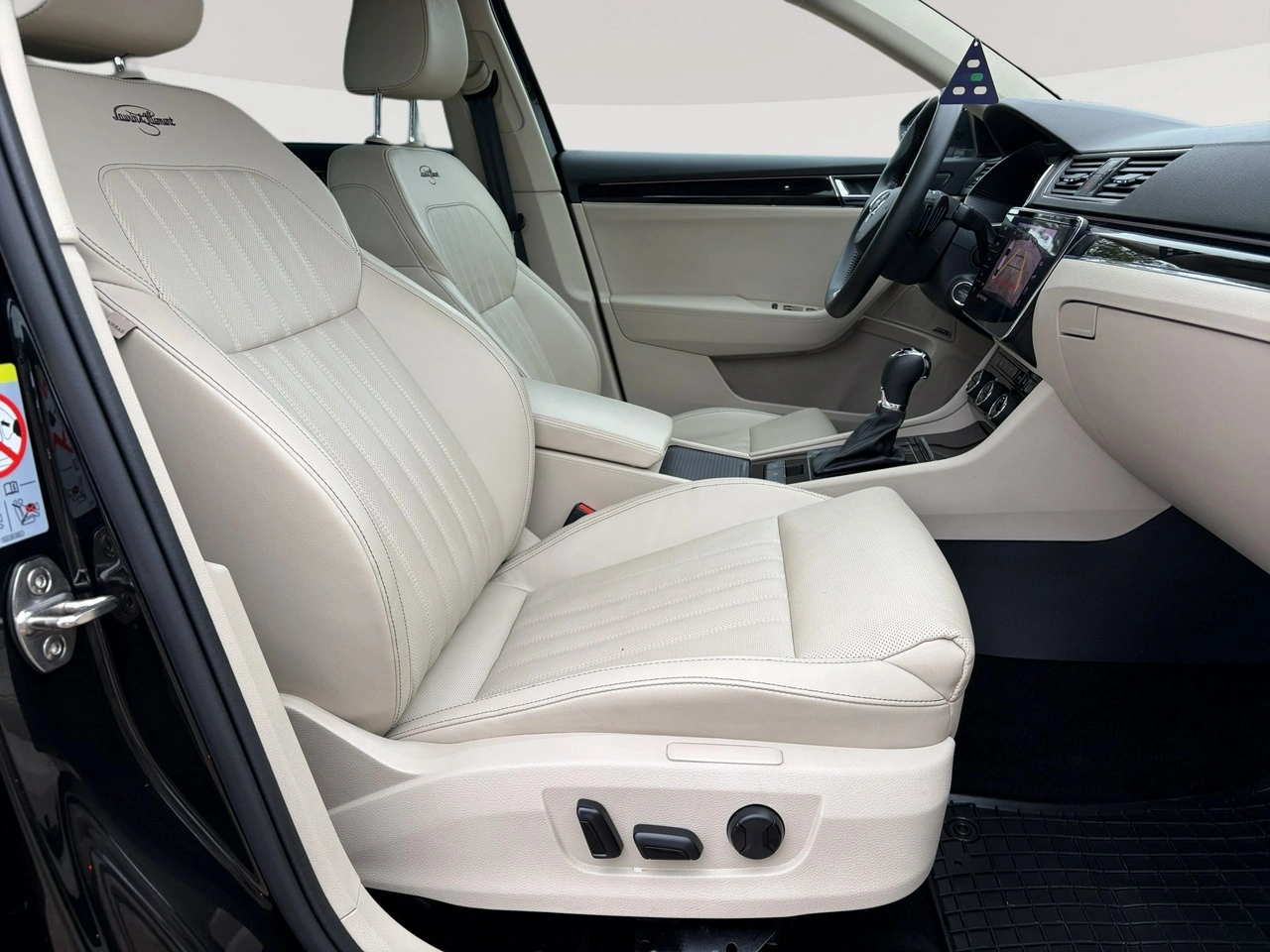 Skoda Superb - Zdjęcie 30