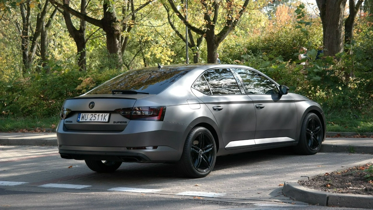 Skoda Superb - Zdjęcie 10