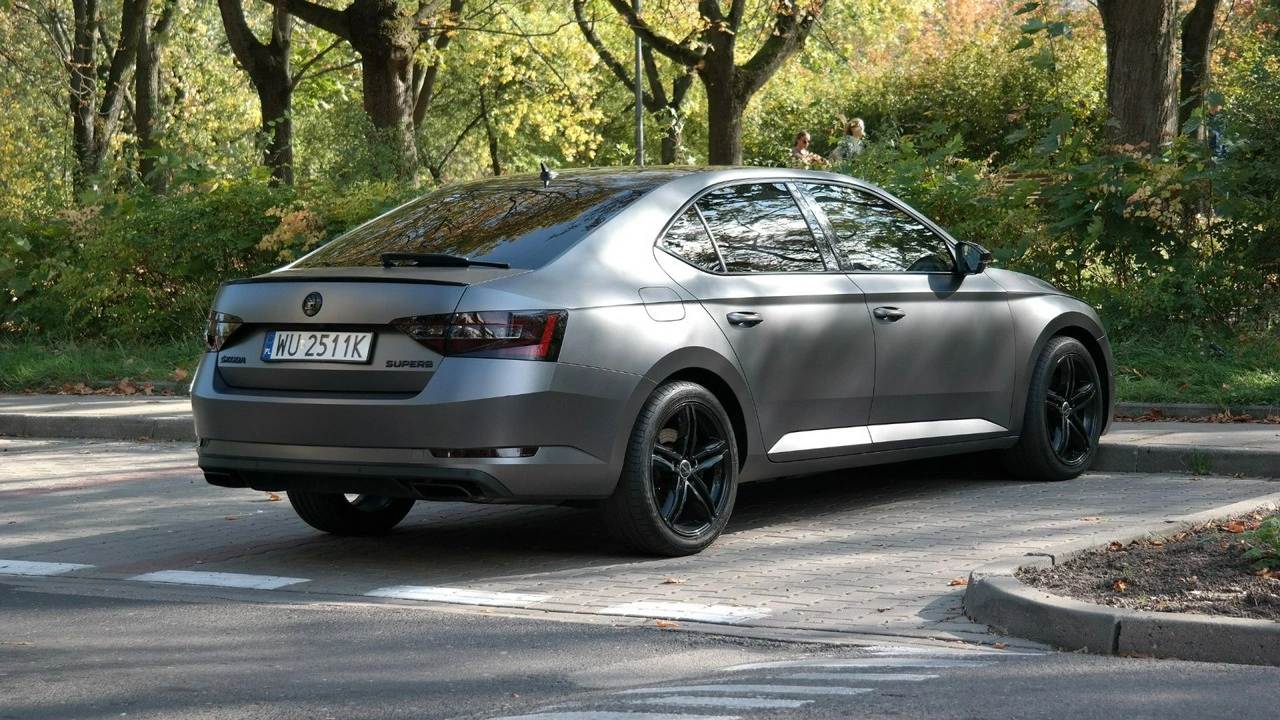 Skoda Superb - Zdjęcie 11