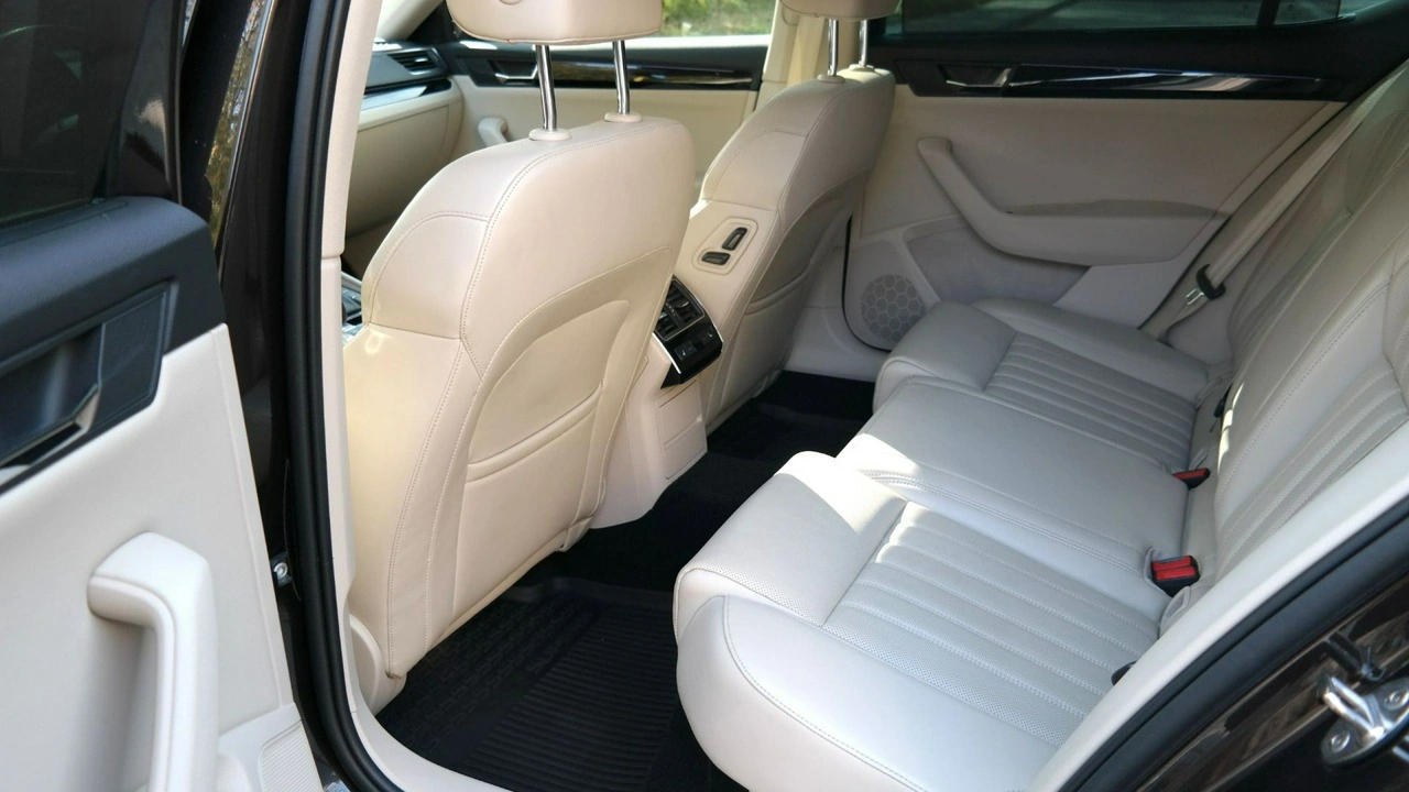 Skoda Superb - Zdjęcie 23