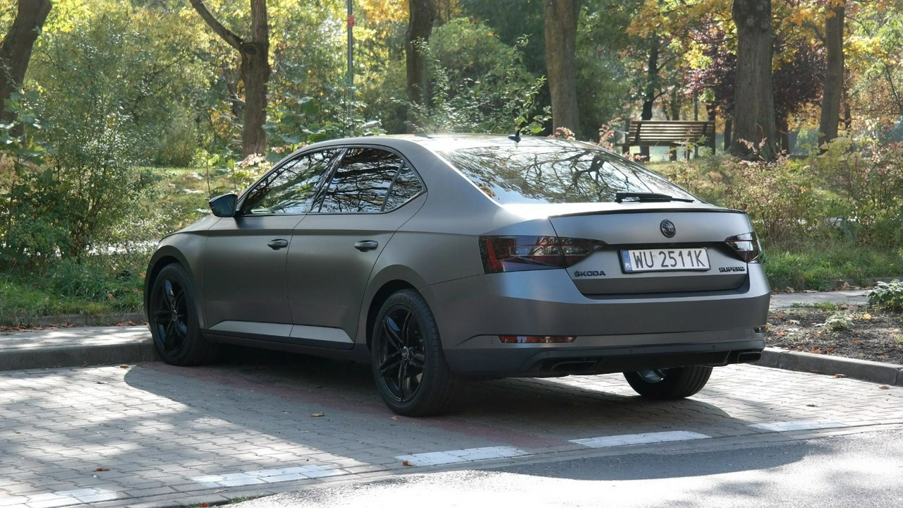 Skoda Superb - Zdjęcie 6