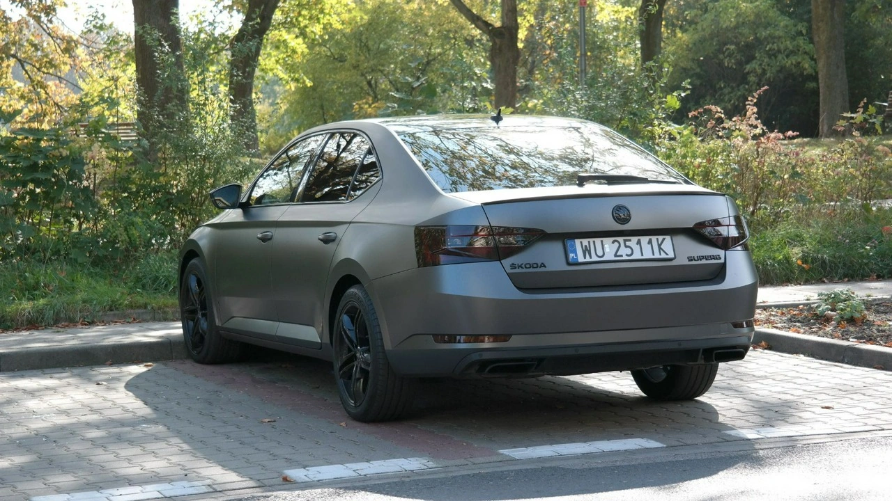 Skoda Superb - Zdjęcie 7
