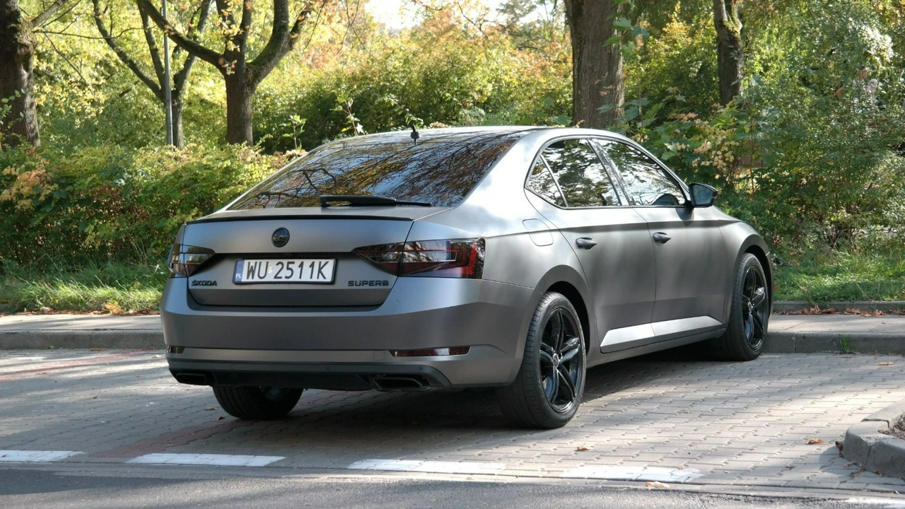 Skoda Superb - Zdjęcie 9