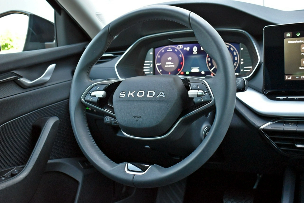 Skoda Octavia - Zdjęcie 15