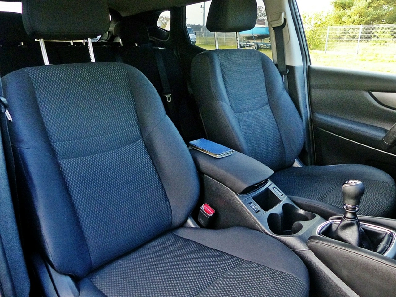 Nissan Qashqai - Zdjęcie 24