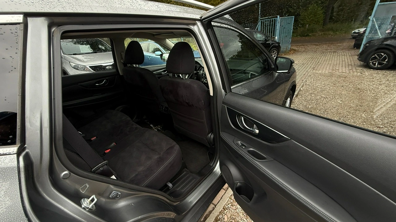 Nissan X-Trail - Zdjęcie 15