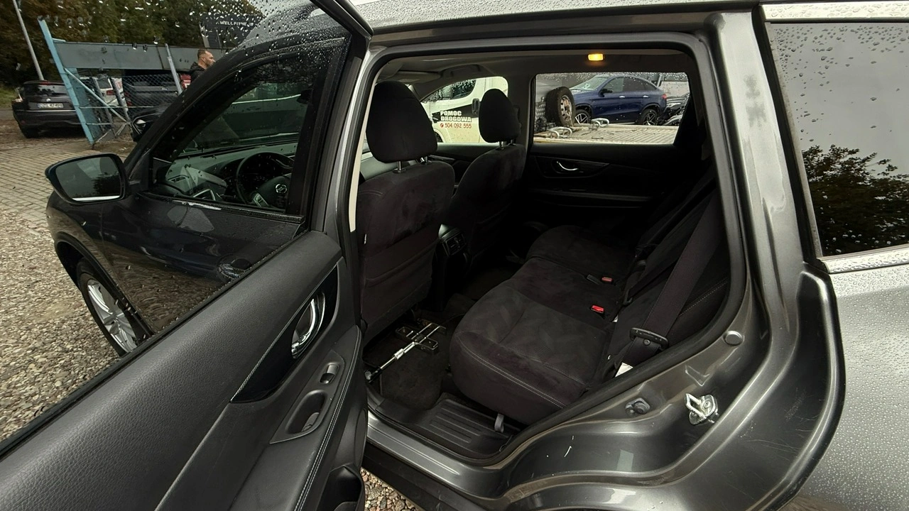 Nissan X-Trail - Zdjęcie 16