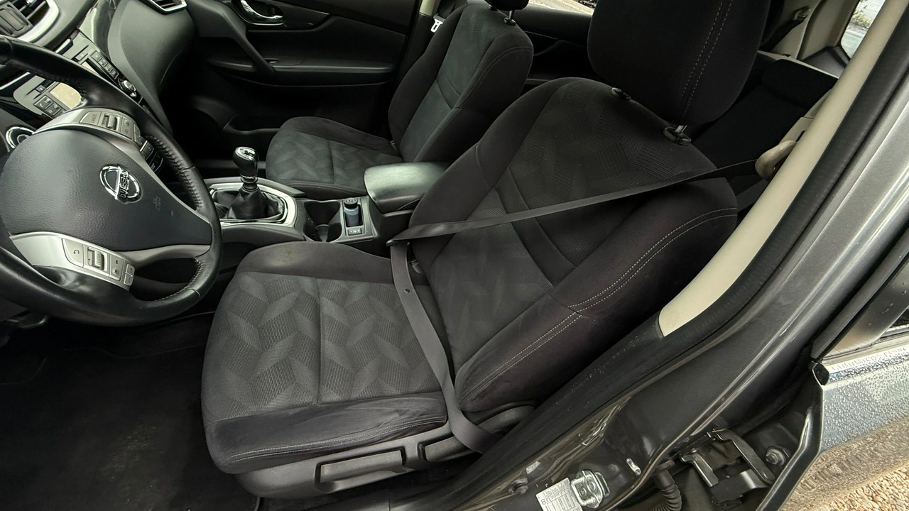Nissan X-Trail - Zdjęcie 19