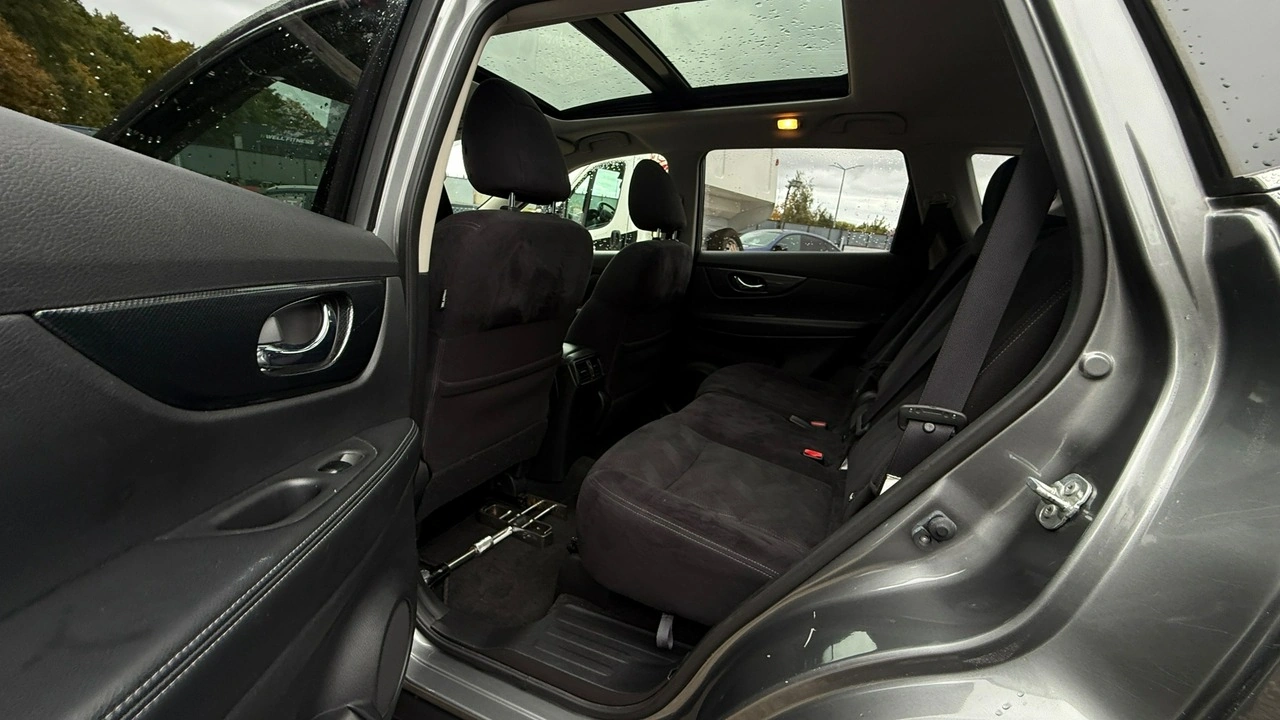 Nissan X-Trail - Zdjęcie 21