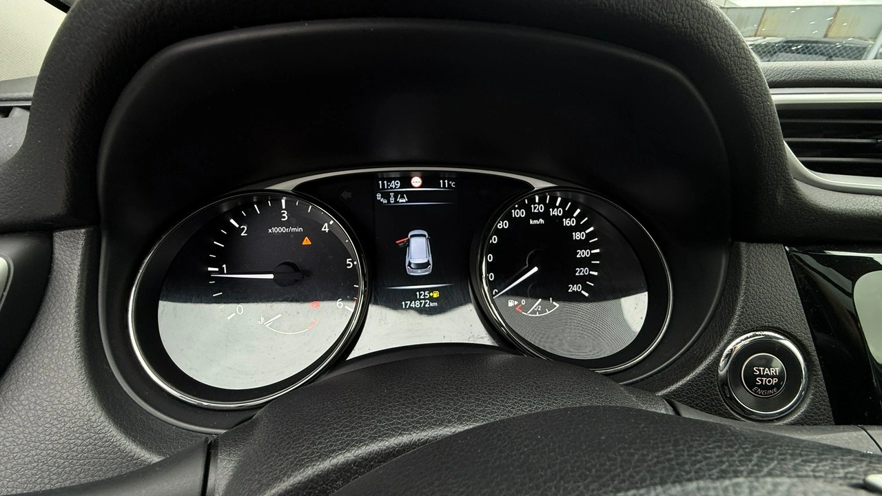 Nissan X-Trail - Zdjęcie 24
