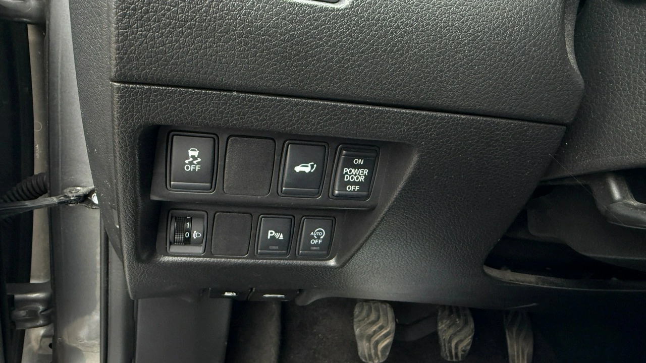 Nissan X-Trail - Zdjęcie 33
