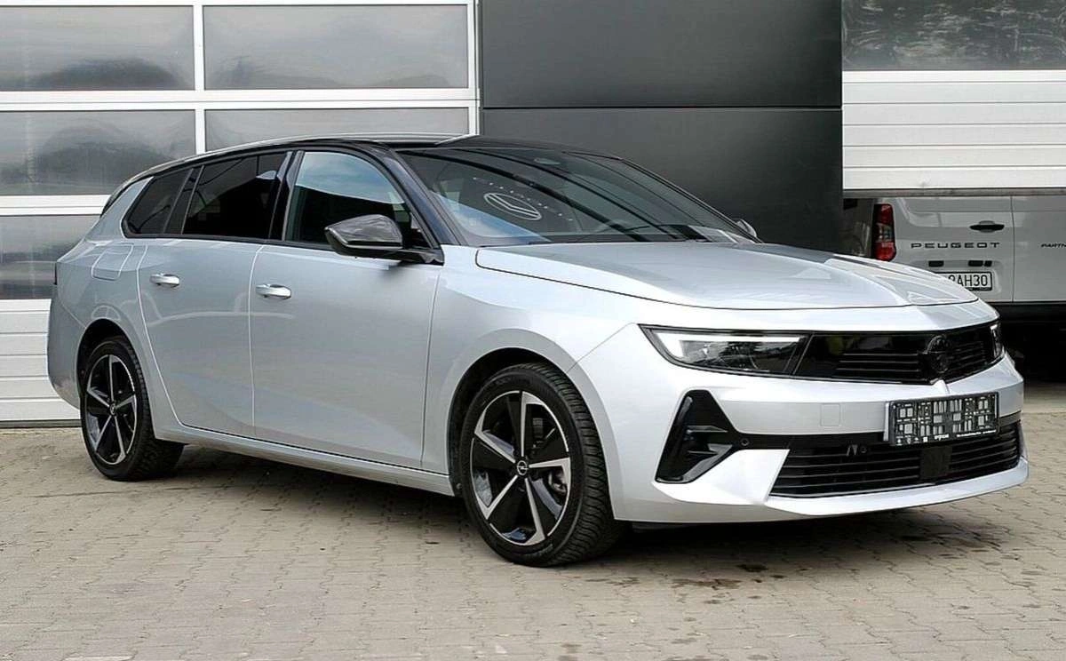 Opel Astra - Zdjęcie 2