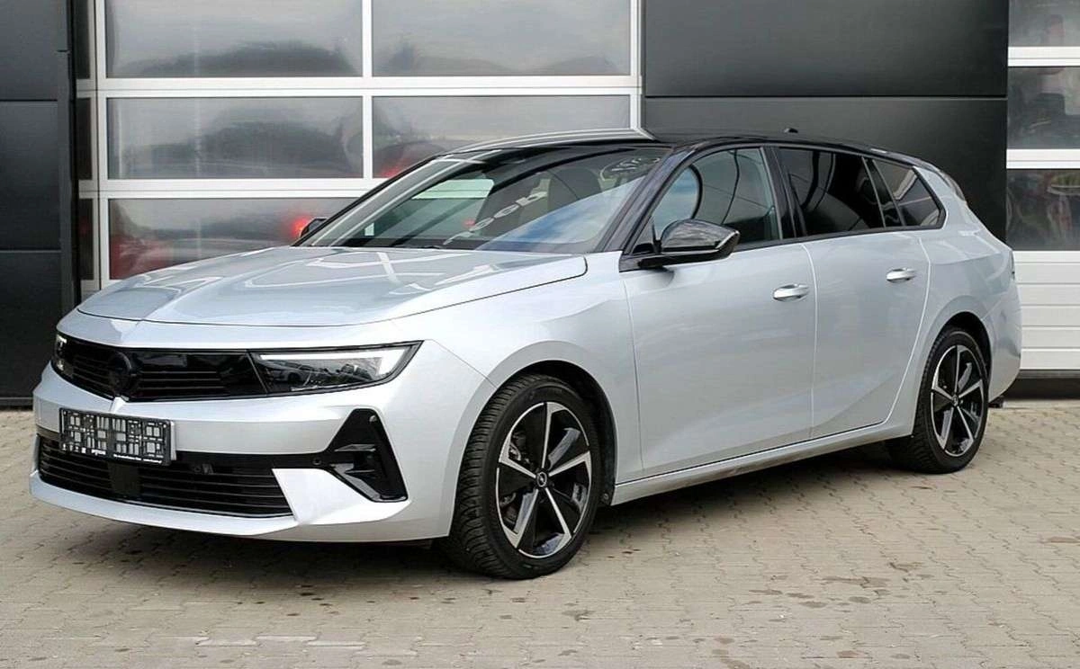 Opel Astra - Zdjęcie 4
