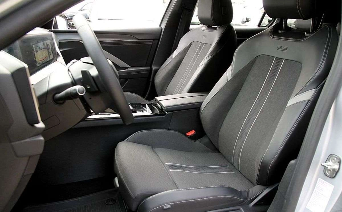 Opel Astra - Zdjęcie 15