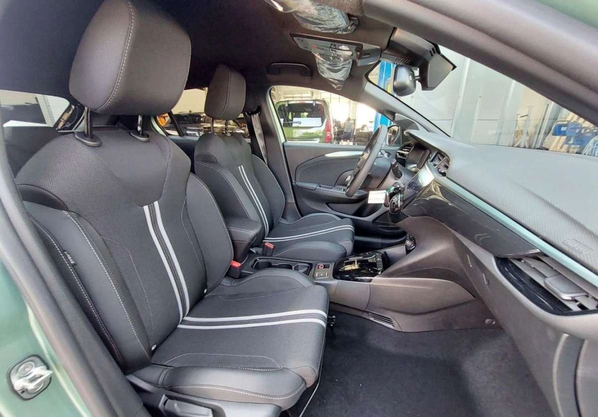Opel Corsa - Zdjęcie 3