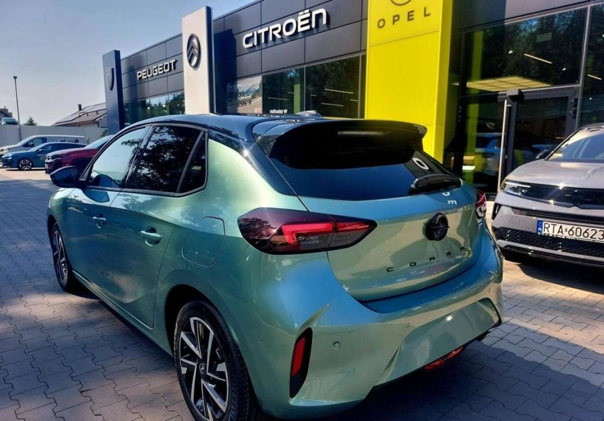 Opel Corsa - Zdjęcie 18