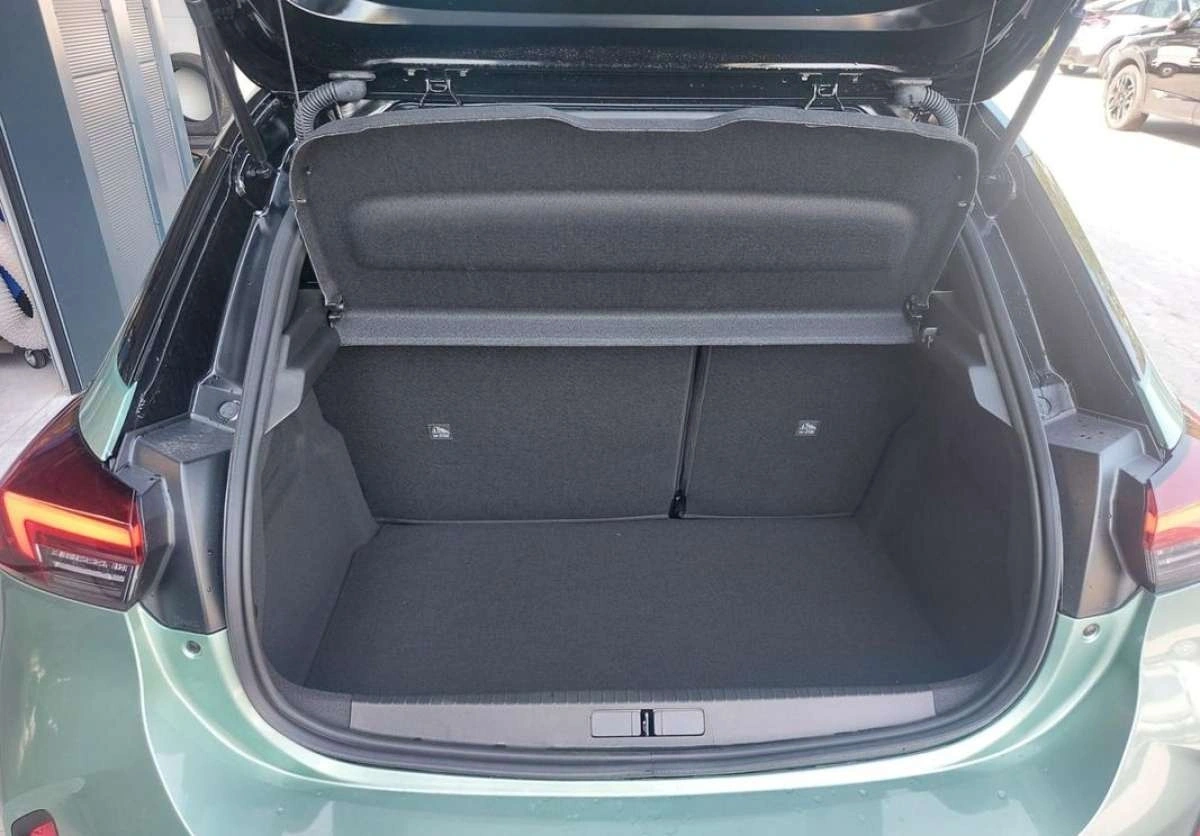 Opel Corsa - Zdjęcie 24