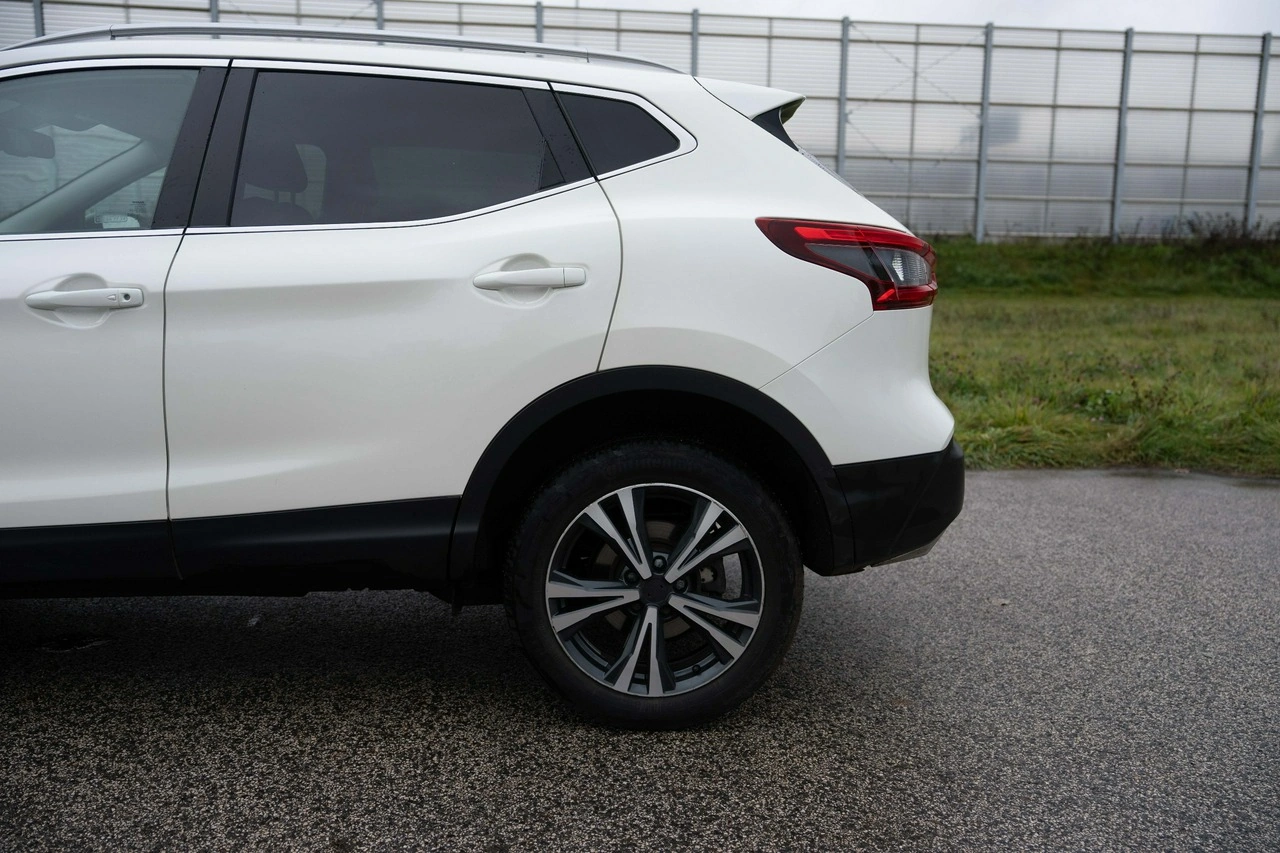 Nissan Qashqai - Zdjęcie 11