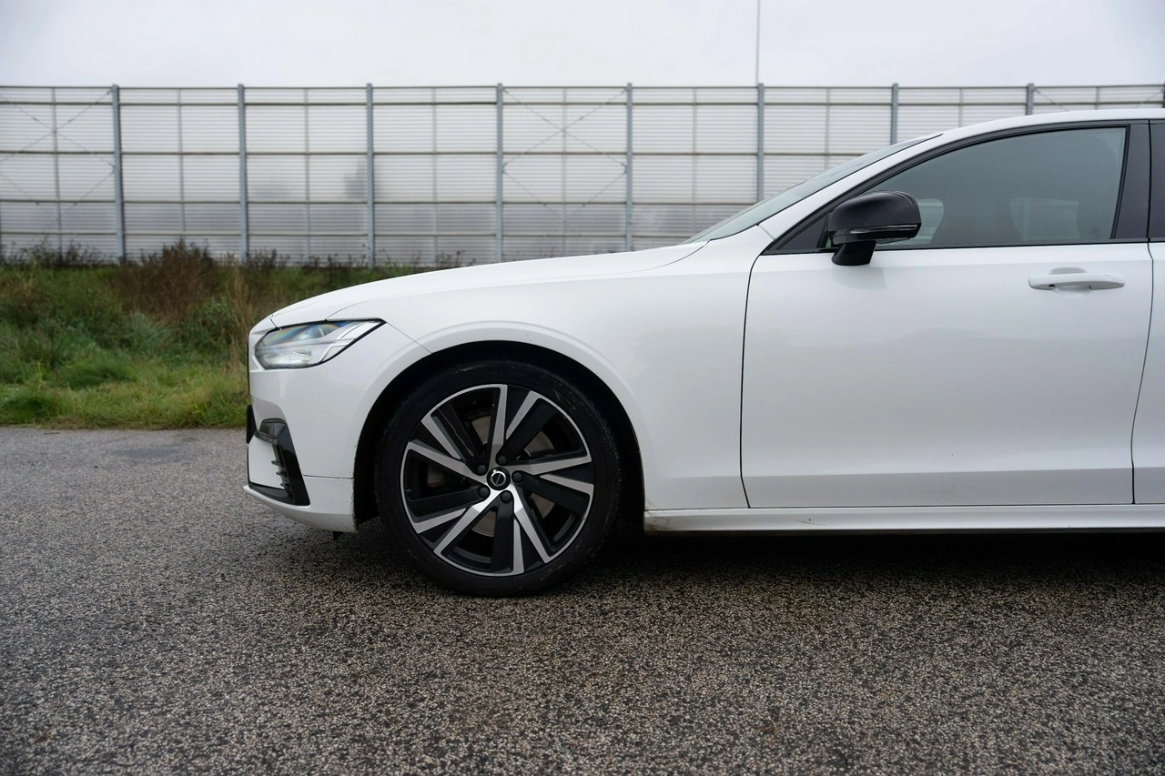 Volvo S90 - Zdjęcie 10