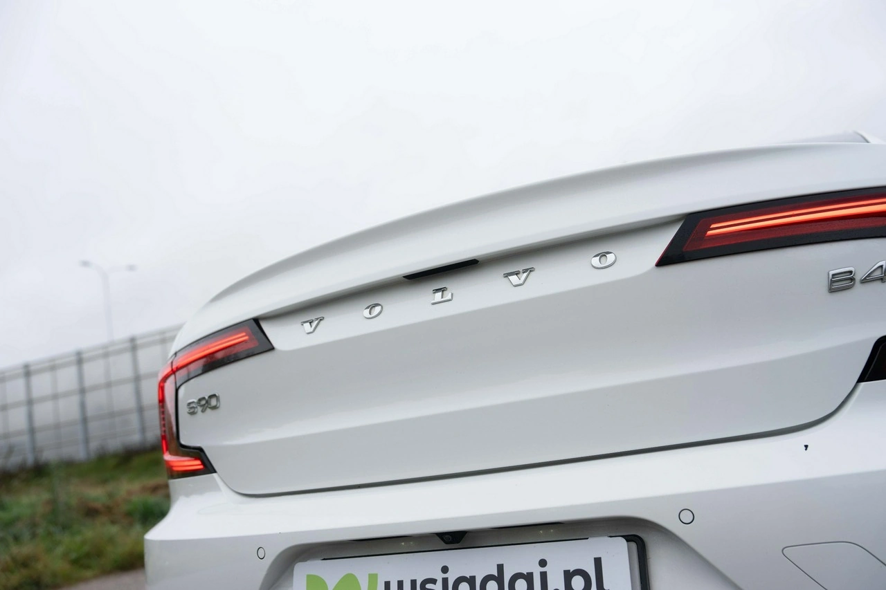 Volvo S90 - Zdjęcie 14