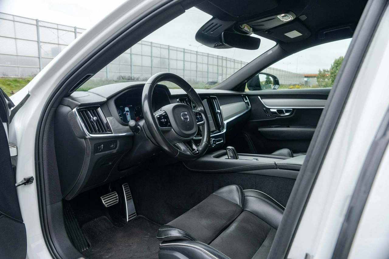 Volvo S90 - Zdjęcie 17