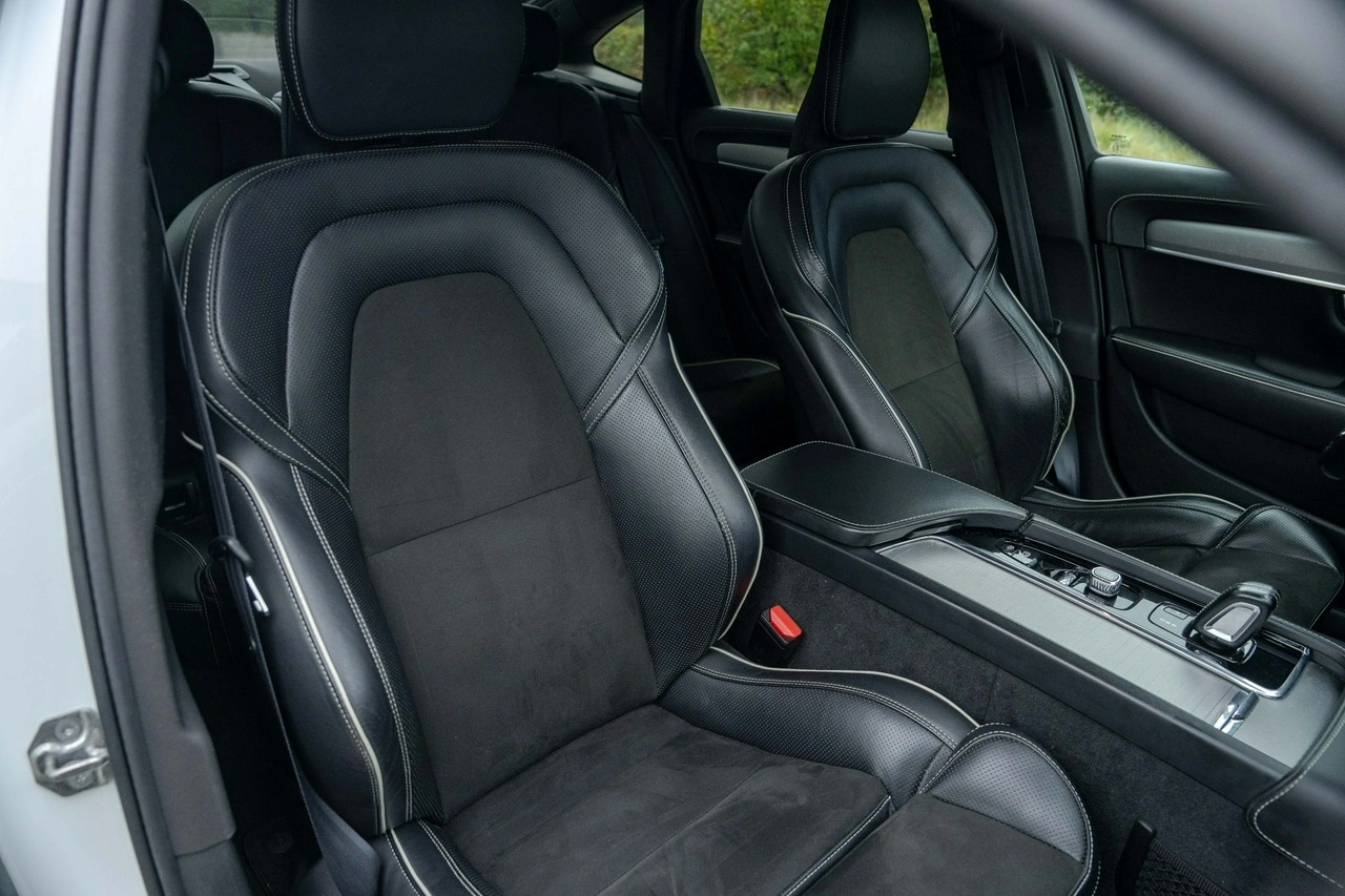 Volvo S90 - Zdjęcie 25