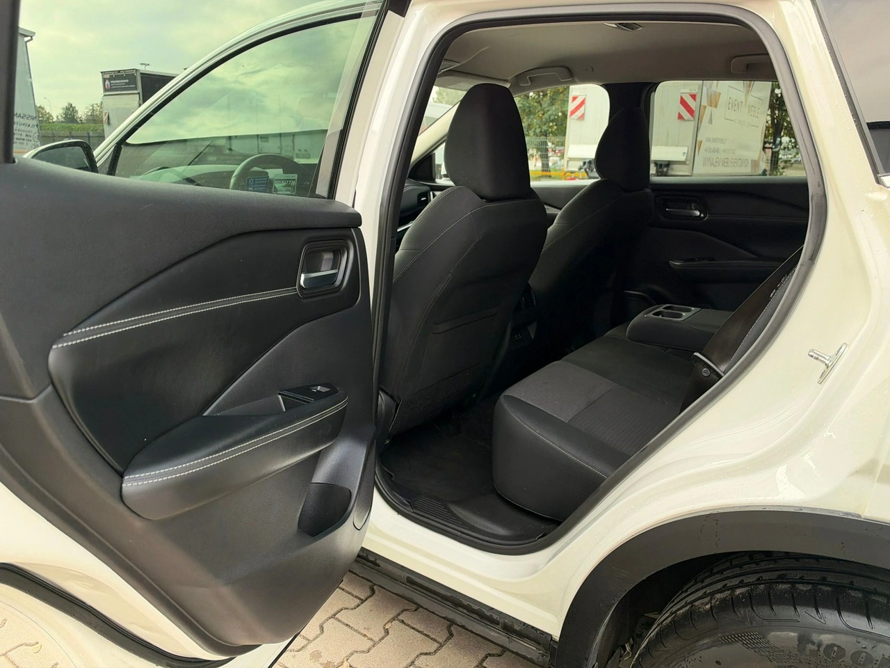 Nissan Qashqai - Zdjęcie 14