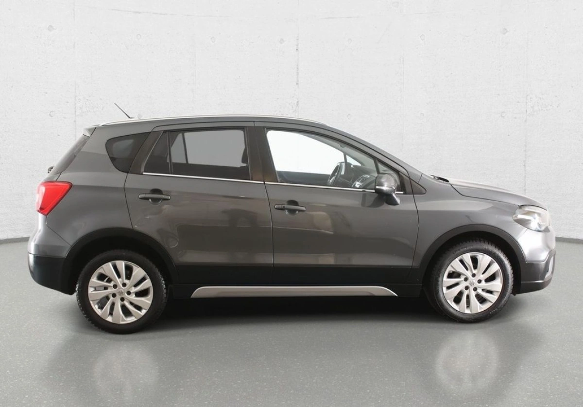 Suzuki SX4 - Zdjęcie 4