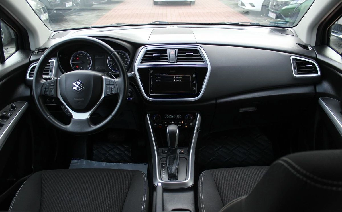 Suzuki SX4 - Zdjęcie 11