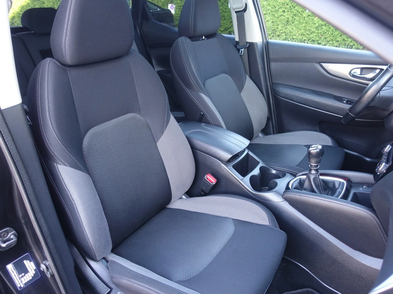 Nissan Qashqai - Zdjęcie 13