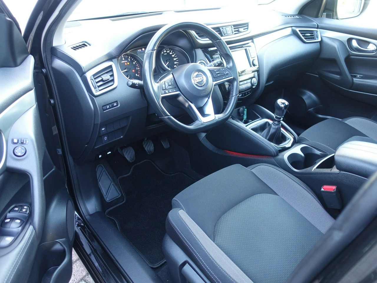 Nissan Qashqai - Zdjęcie 6