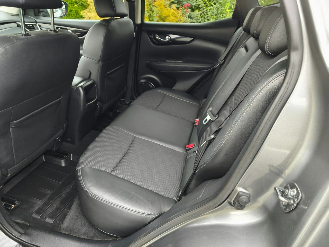 Nissan Qashqai - Zdjęcie 10