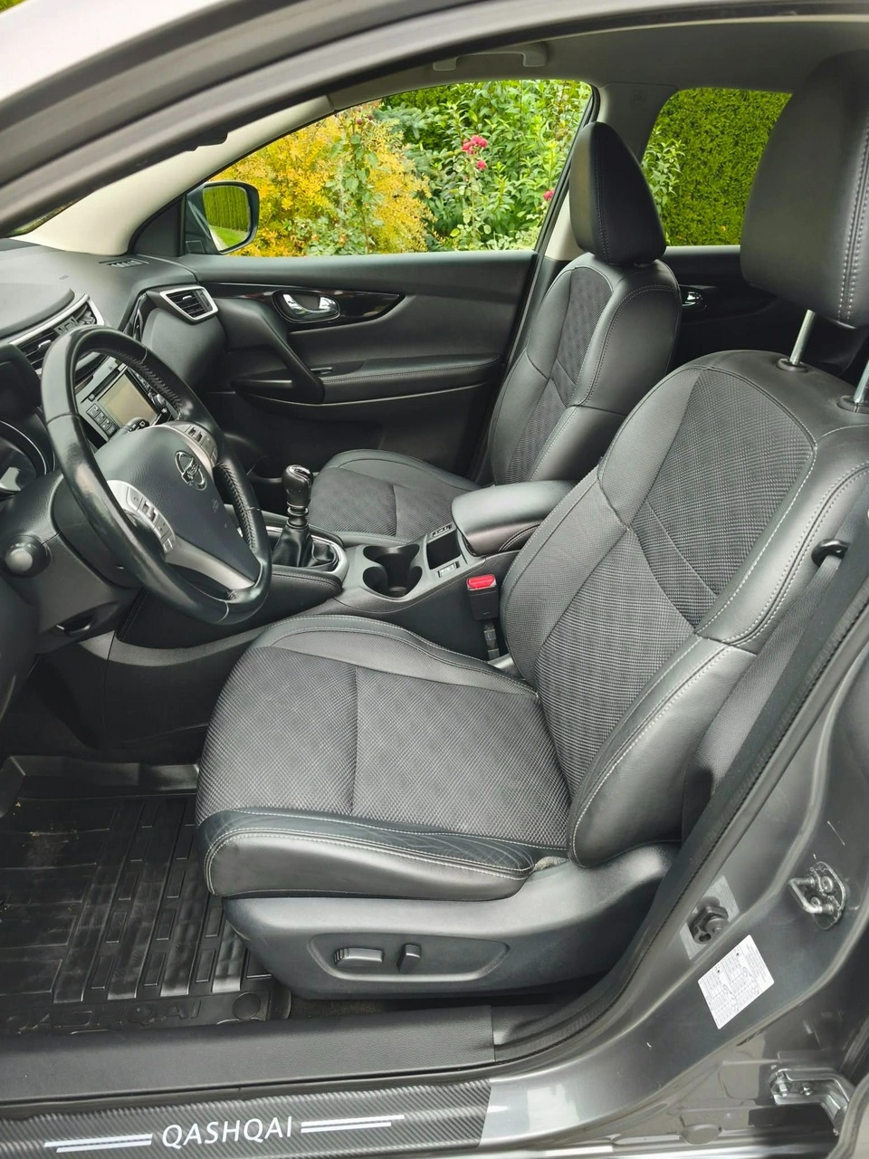 Nissan Qashqai - Zdjęcie 12
