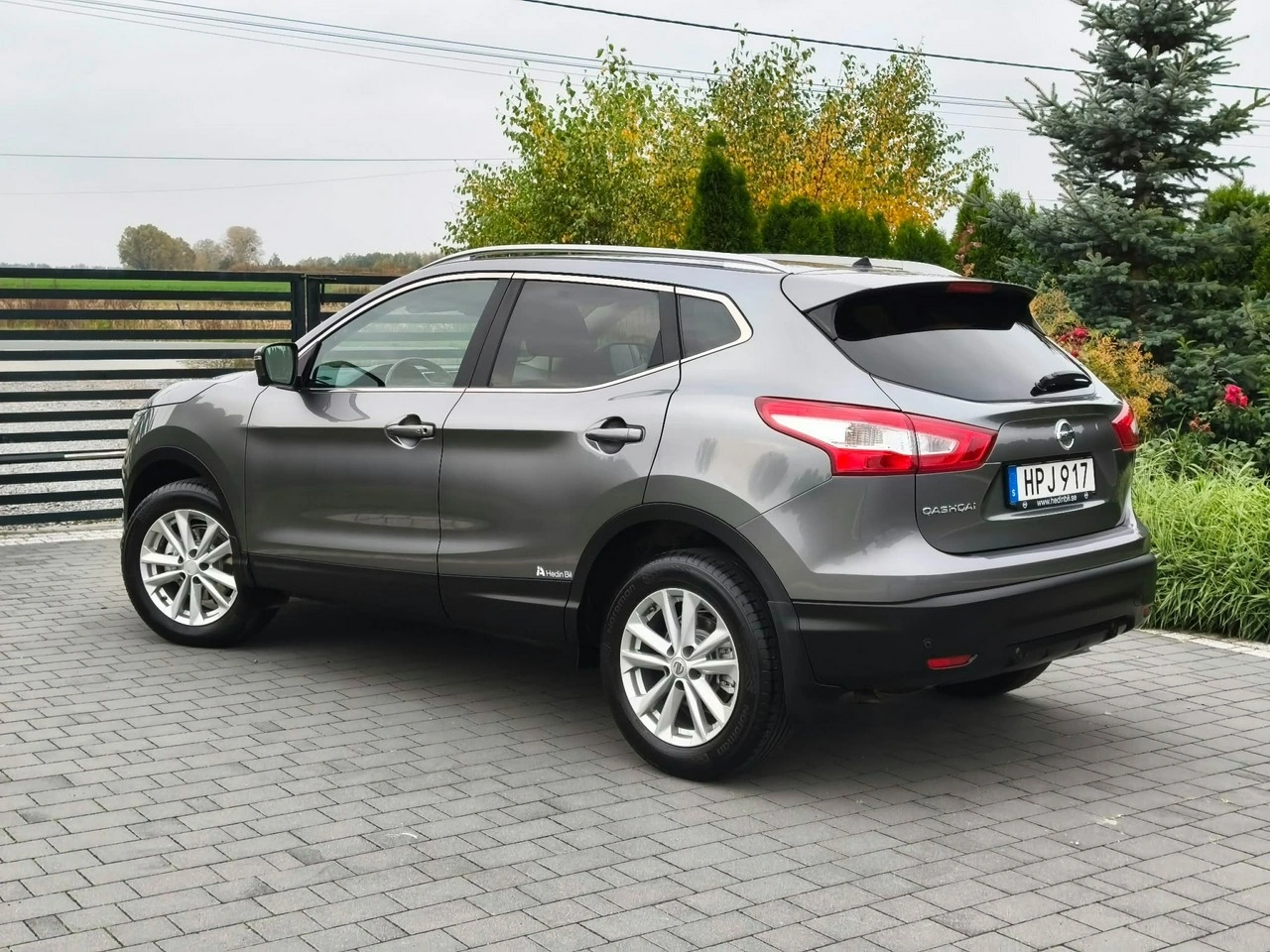 Nissan Qashqai - Zdjęcie 17