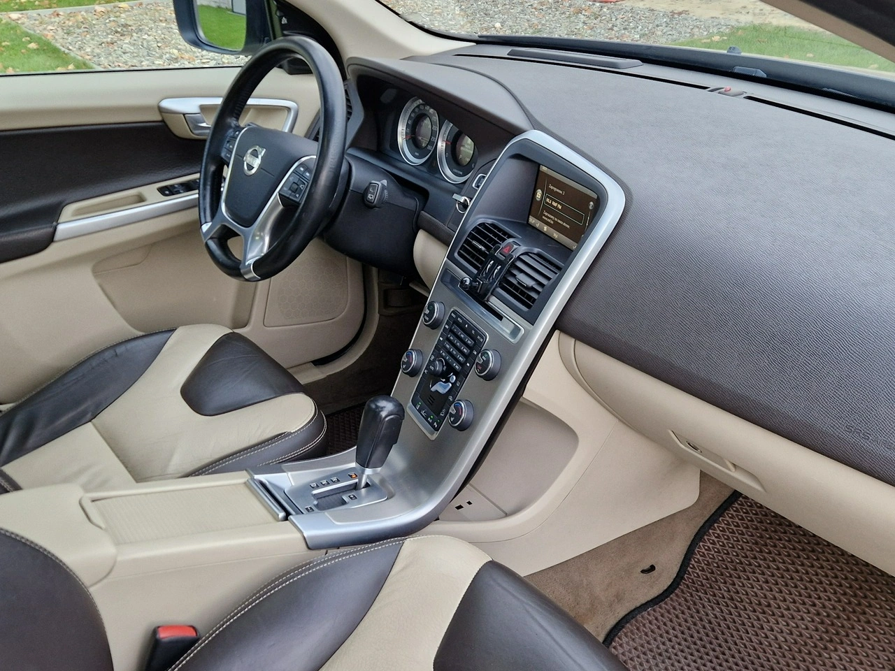 Volvo XC 60 - Zdjęcie 19