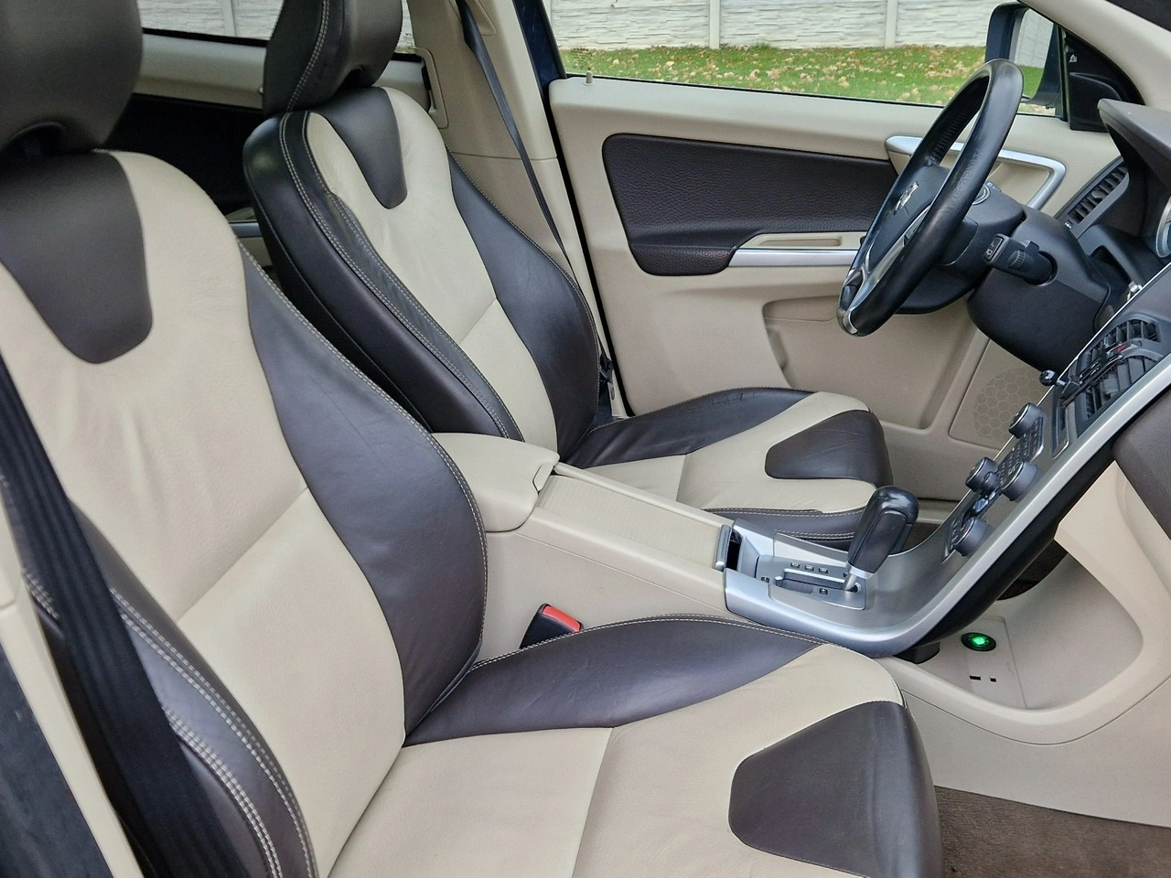 Volvo XC 60 - Zdjęcie 20