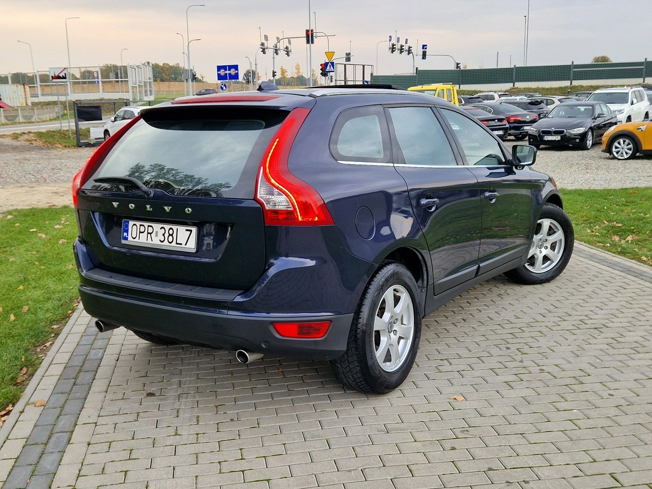 Volvo XC 60 - Zdjęcie 30