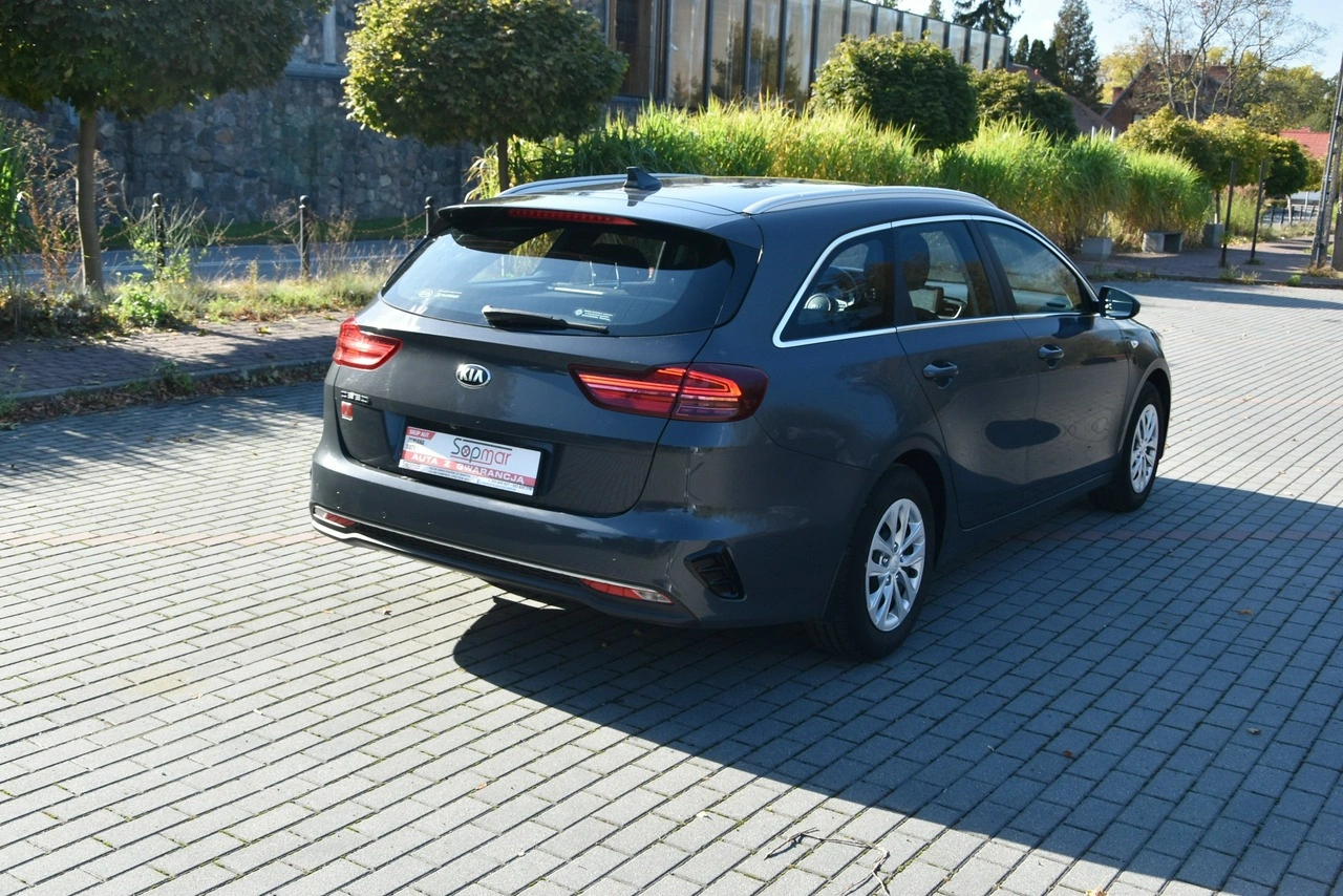 Kia Ceed - Zdjęcie 19
