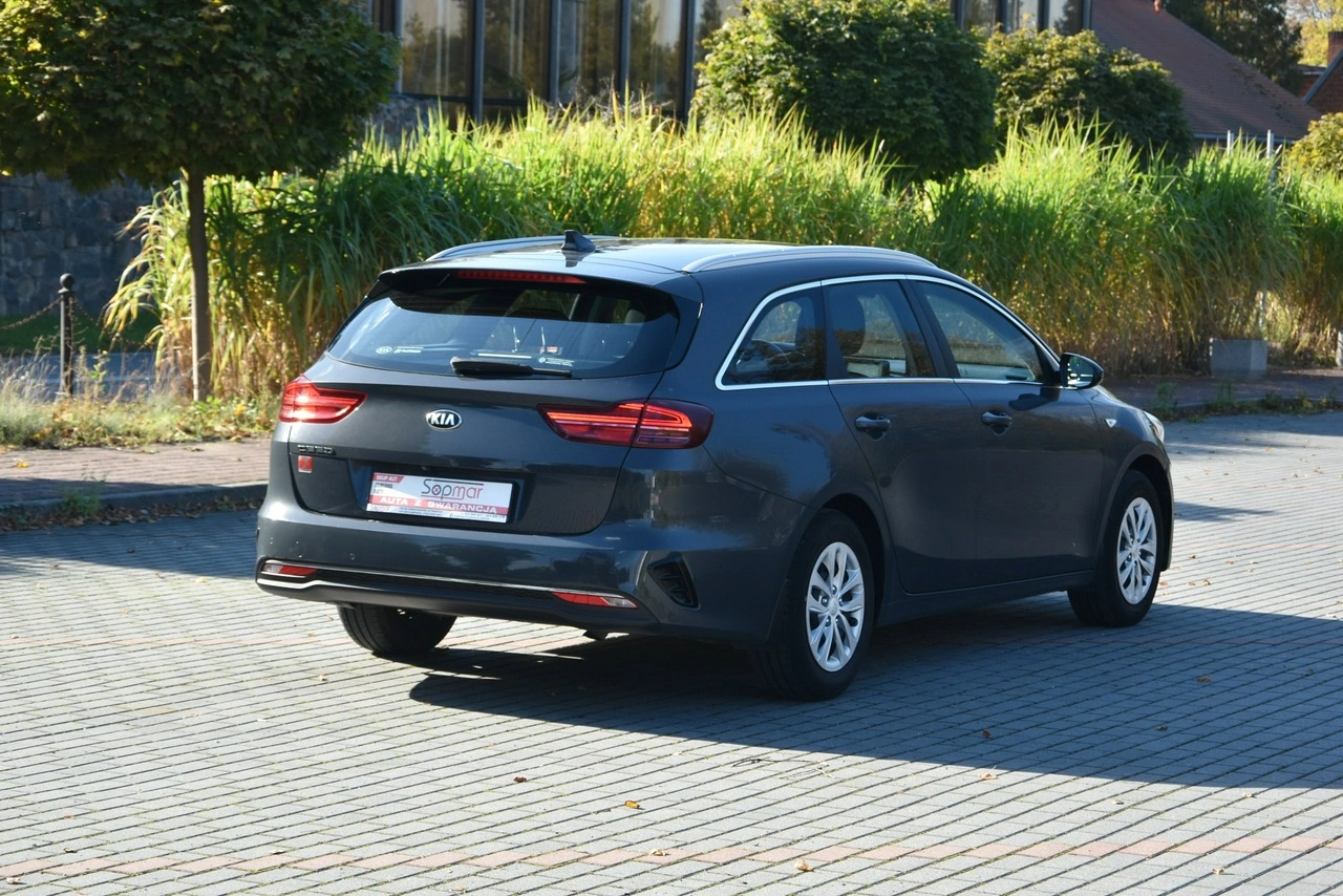 Kia Ceed - Zdjęcie 20