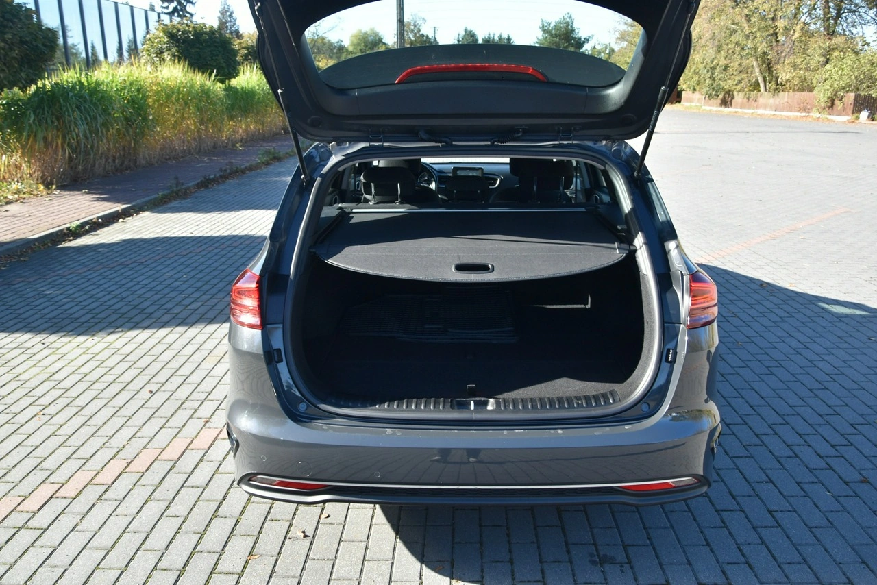 Kia Ceed - Zdjęcie 23