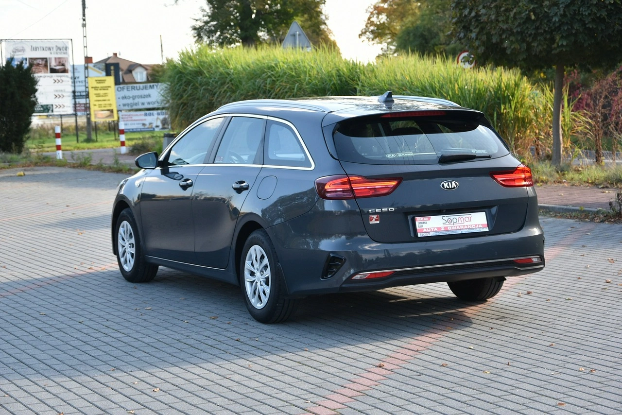 Kia Ceed - Zdjęcie 4