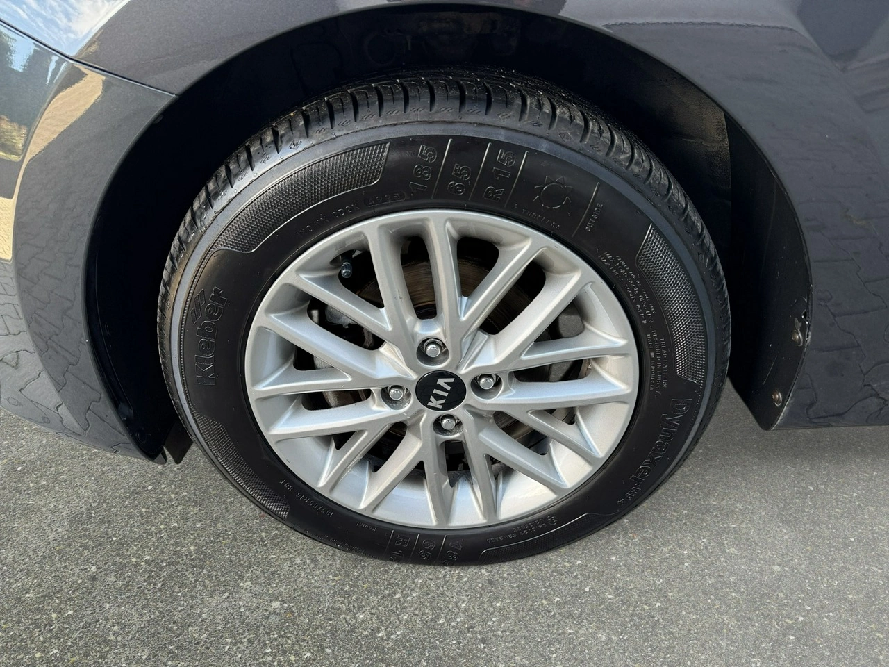 Kia Rio - Zdjęcie 8